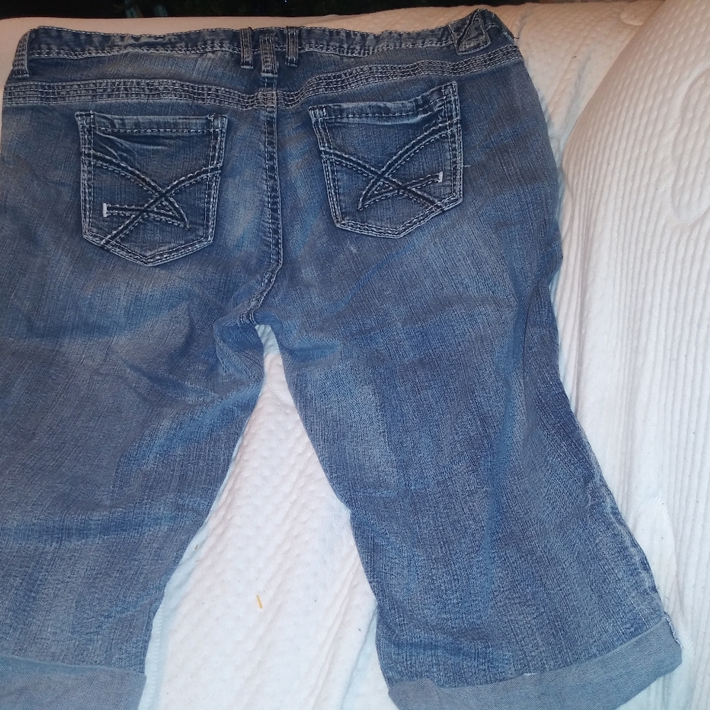 amenthyst capri jeans